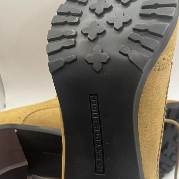 Tommy HilfigerBooties Womens Size 9 M Wingtip Style - Picture 9 of 10